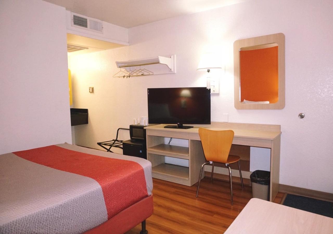 Motel 6-Flagstaff, Az - West - Woodland Village ภายนอก รูปภาพ
